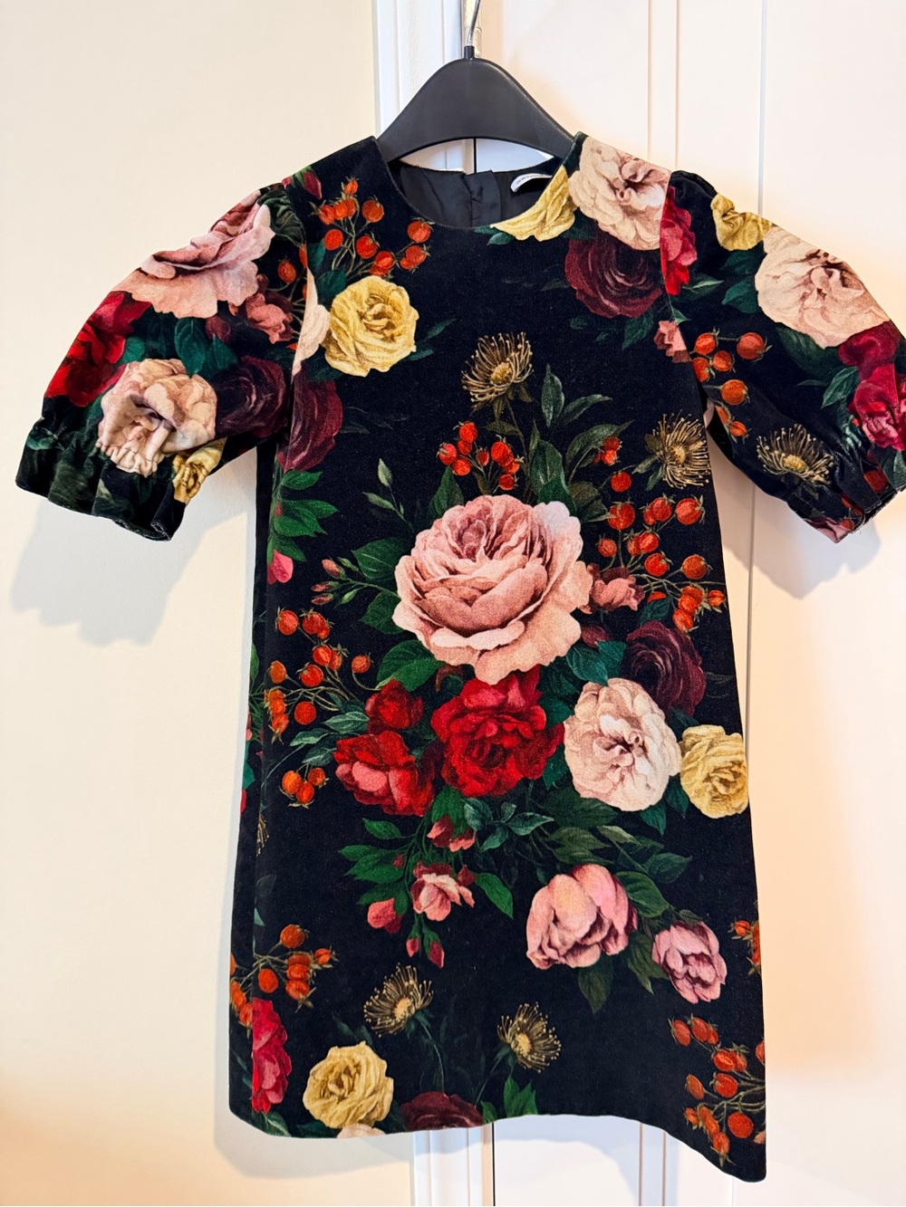 Dolce & Gabbana Black Velvet Floral Dress with Multicolor Rose Motif Size 7/8